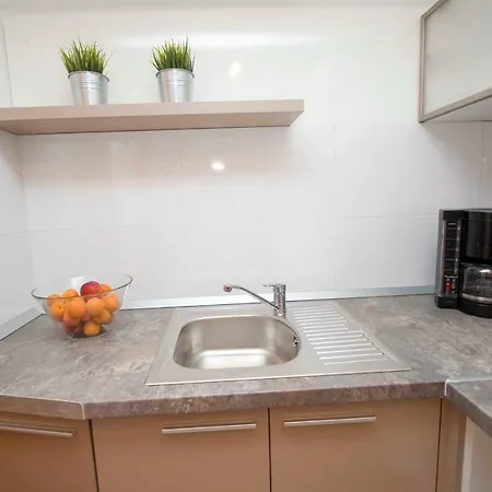 Mirta Apartment *