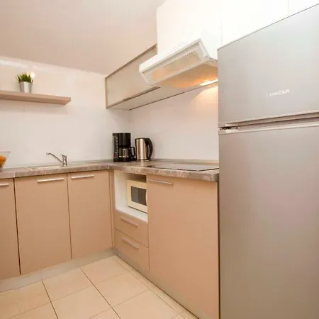 Mirta Apartment Makarska